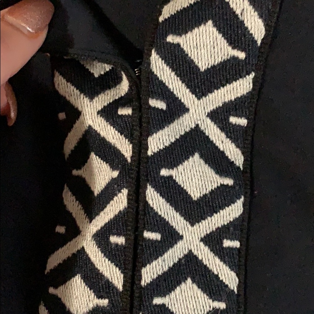 Tory Burch tunic, fits like 4-6 - Picture 4 of 5